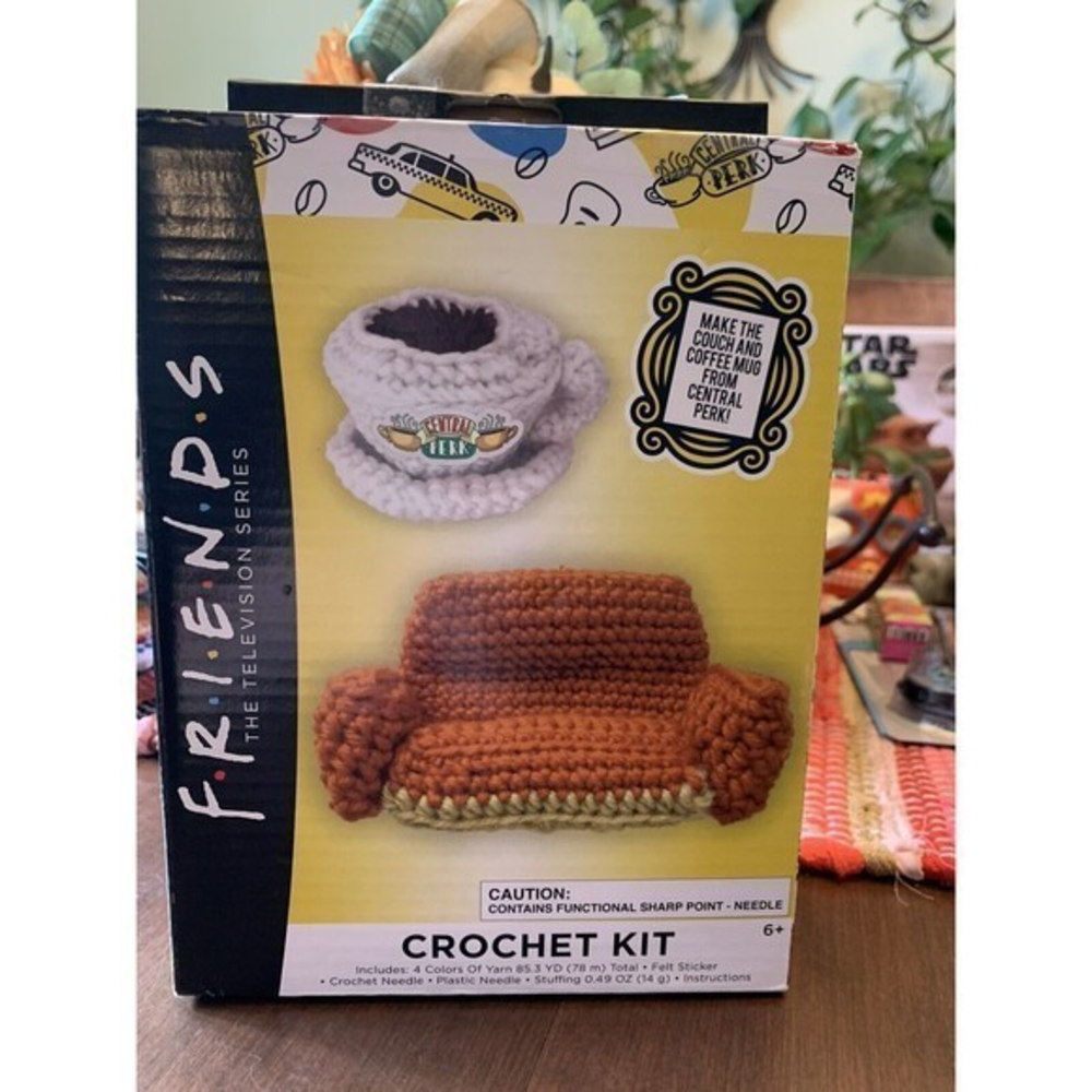 Friends Crochet Kit to Make Big Orange Couch‎ and Coffee Mug NIB-SUPER CUTE! 👀